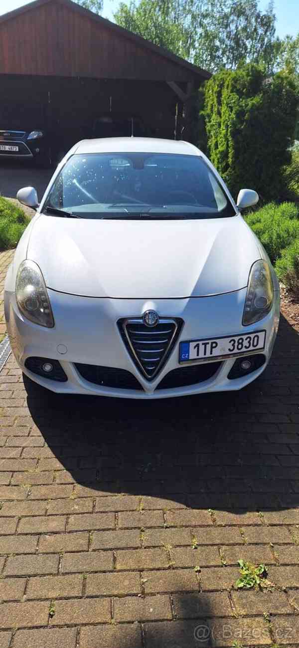 Alfa romeo giulietta 2.0jtdm - foto 11