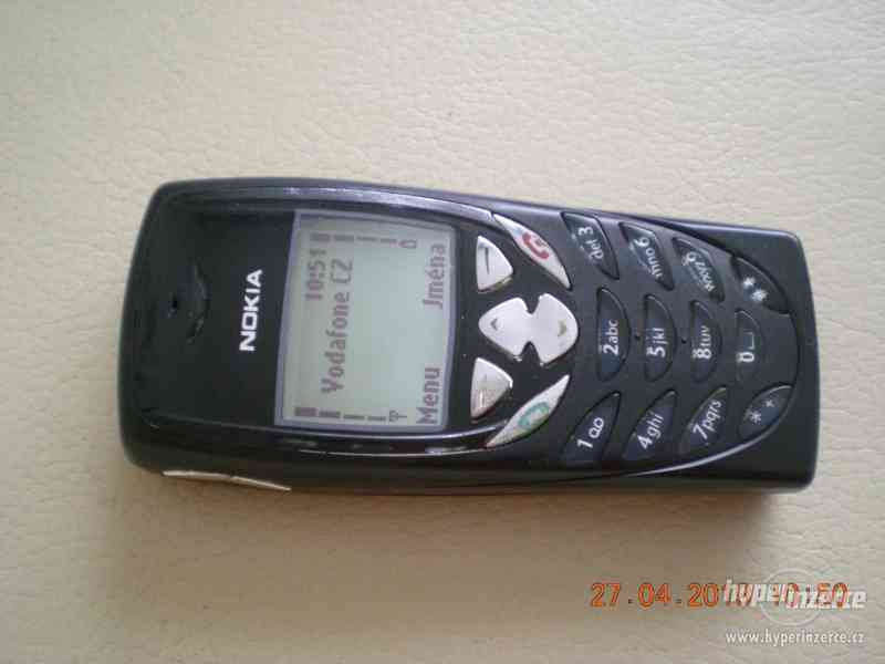 Nokia 8310 - plně funkční mobilní telefony z r.2001 - foto 23