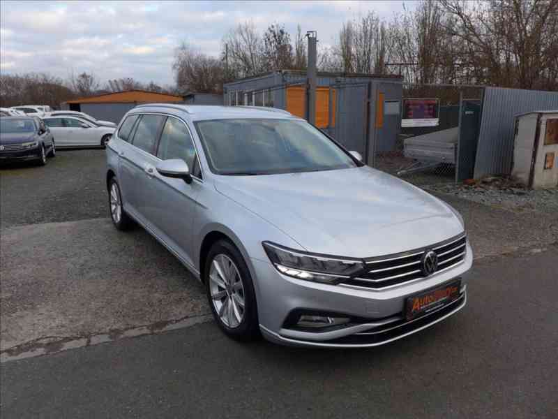 Volkswagen Passat 2,0 TDI FULL LED NAVI APP DPH - foto 2