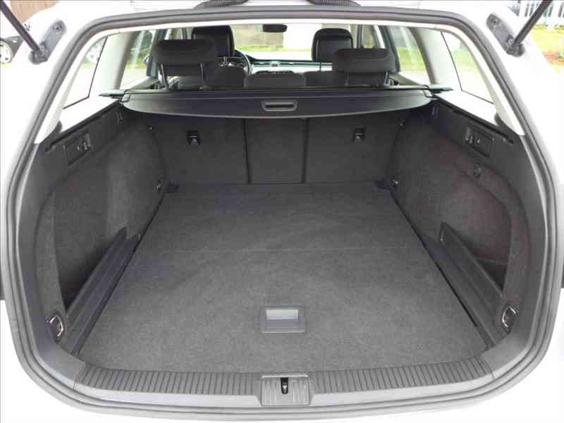 Volkswagen Passat 2,0 TDI FULL LED NAVI APP DPH - foto 8