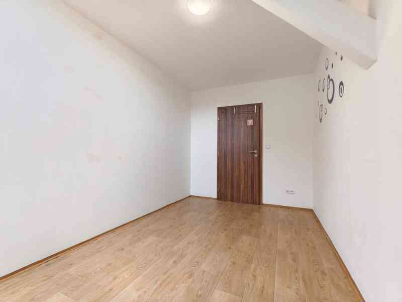 Pronájem 4+1, 120m2 (Jablonec n.N., ul. Lidická)  - foto 10
