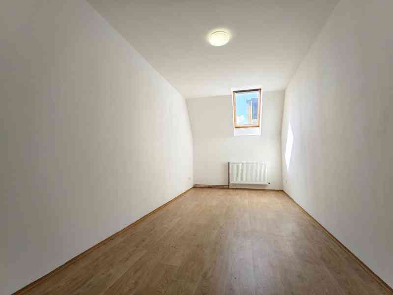 Pronájem 4+1, 120m2 (Jablonec n.N., ul. Lidická)  - foto 9