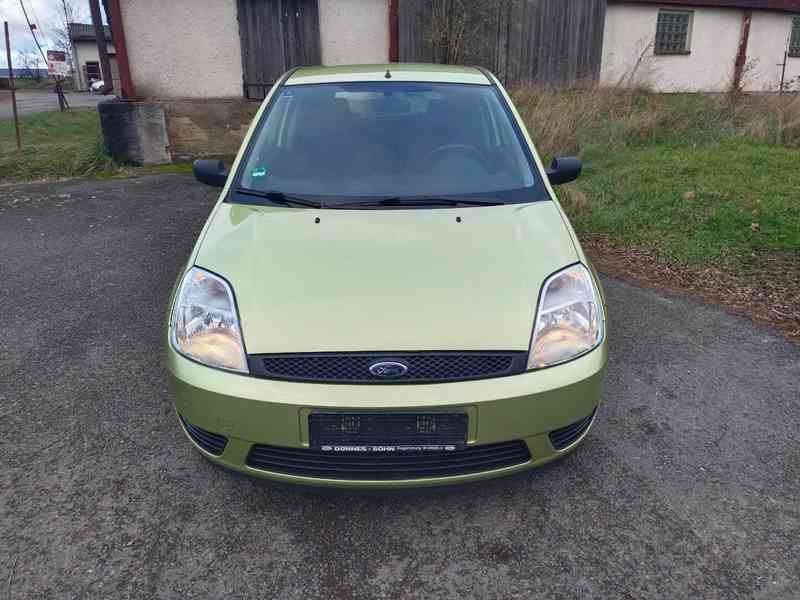 Ford Fiesta 1.3 44Kw RV.2005 - NOVÁ STK - foto 4