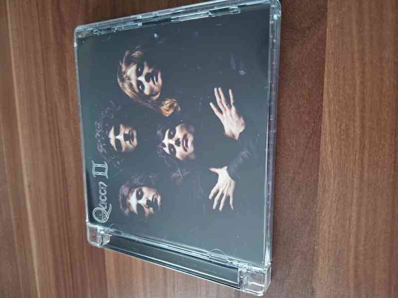 7xCD - foto 9