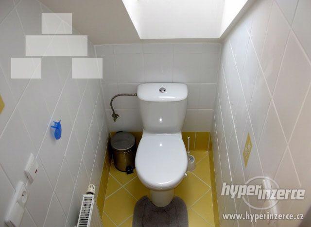 Prodej rodinného domu Šestajovice - foto 7