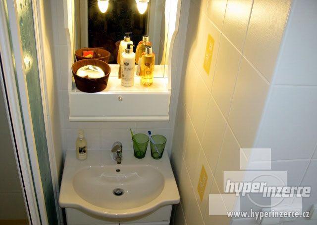 Prodej rodinného domu Šestajovice - foto 8