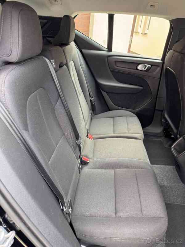 Volvo XC40 1,5 - foto 14