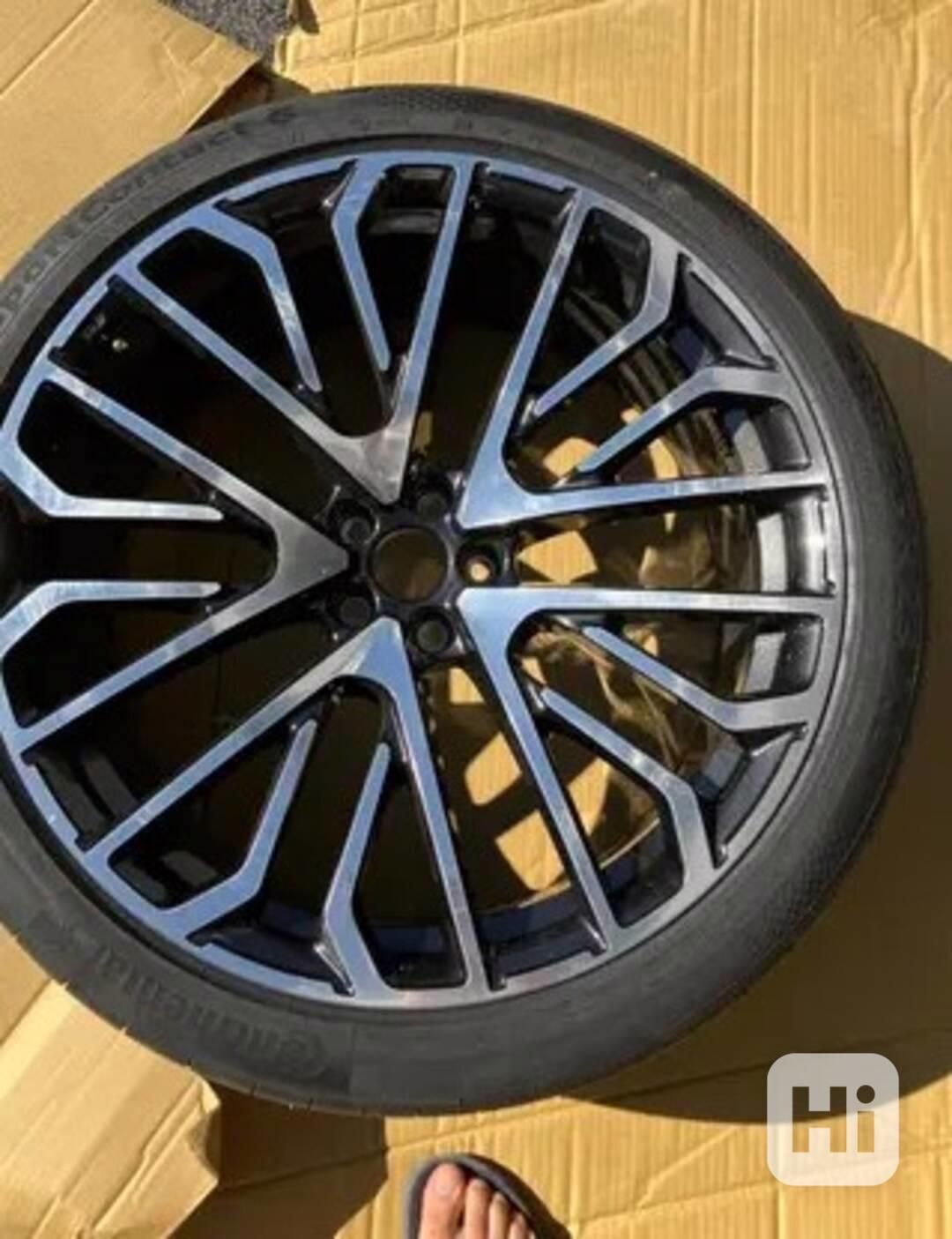 alu kolo kola r23 Audi Q8 SQ8 4M 4M8601025BN - foto 1