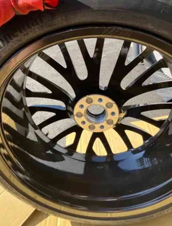 alu kolo kola r23 Audi Q8 SQ8 4M 4M8601025BN - foto 2