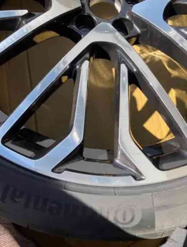 alu kolo kola r23 Audi Q8 SQ8 4M 4M8601025BN - foto 10