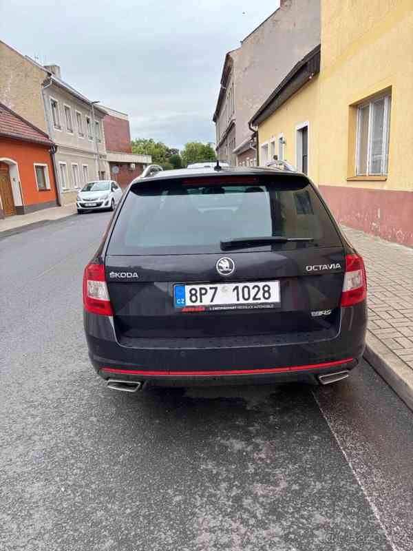 Škoda Octavia 2,0   3 RS tdi 135kw - foto 3