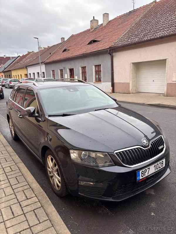 Škoda Octavia 2,0   3 RS tdi 135kw - foto 2