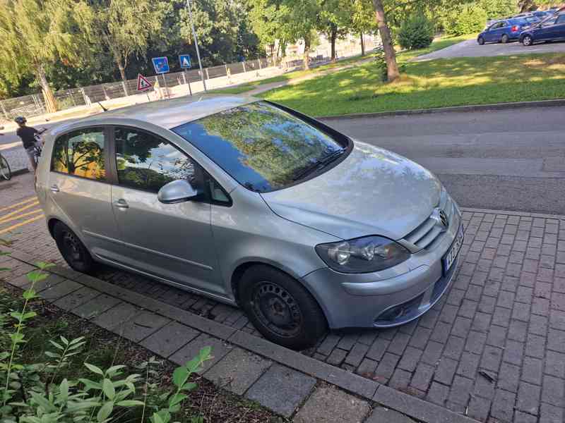 Volkswagen, Golf V Plus 1.9 TDI - foto 3