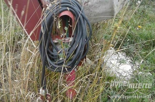 Míchačka na stavbu velká - foto 3