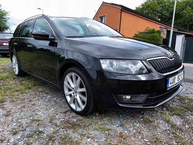 Škoda Octavia 2,0   Octavia Combi TDI, černá - foto 11