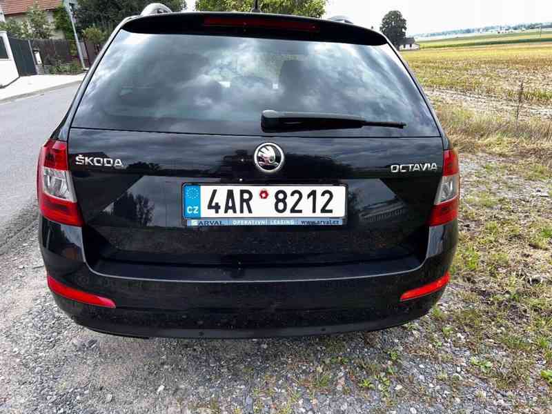 Škoda Octavia 2,0   Octavia Combi TDI, černá - foto 8