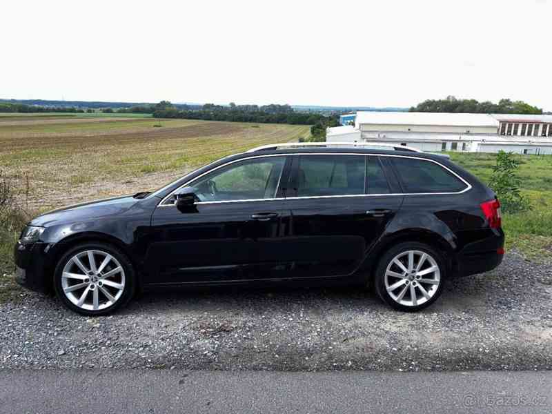 Škoda Octavia 2,0   Octavia Combi TDI, černá - foto 13