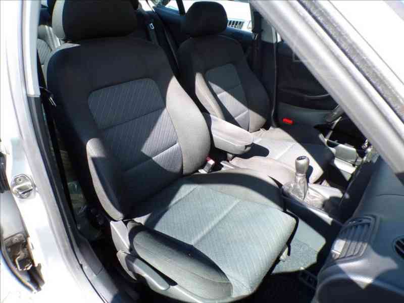 Seat Toledo 1,9 TDI-96KW - foto 12