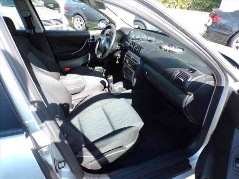 Seat Toledo 1,9 TDI-96KW - foto 11