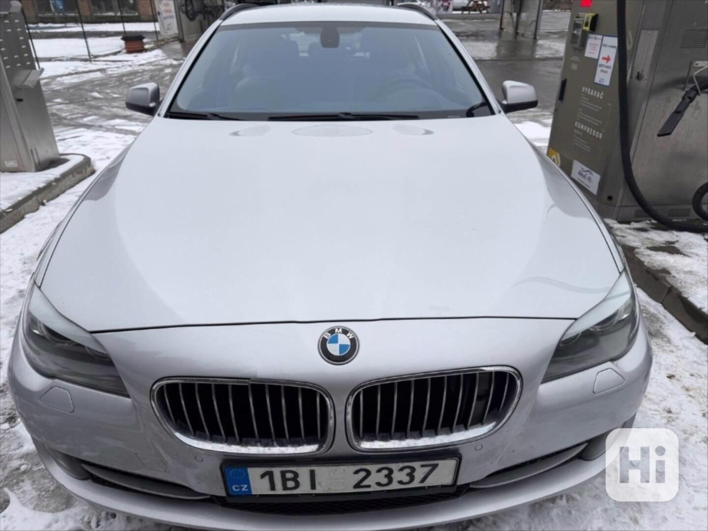 BMW Řada 5 3,0   530 D XDRIVE - foto 1