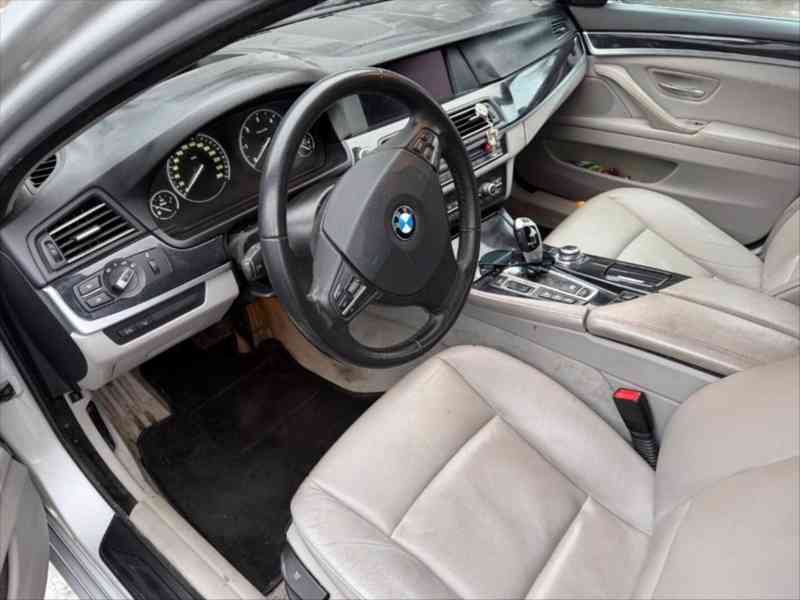 BMW Řada 5 3,0   530 D XDRIVE - foto 10