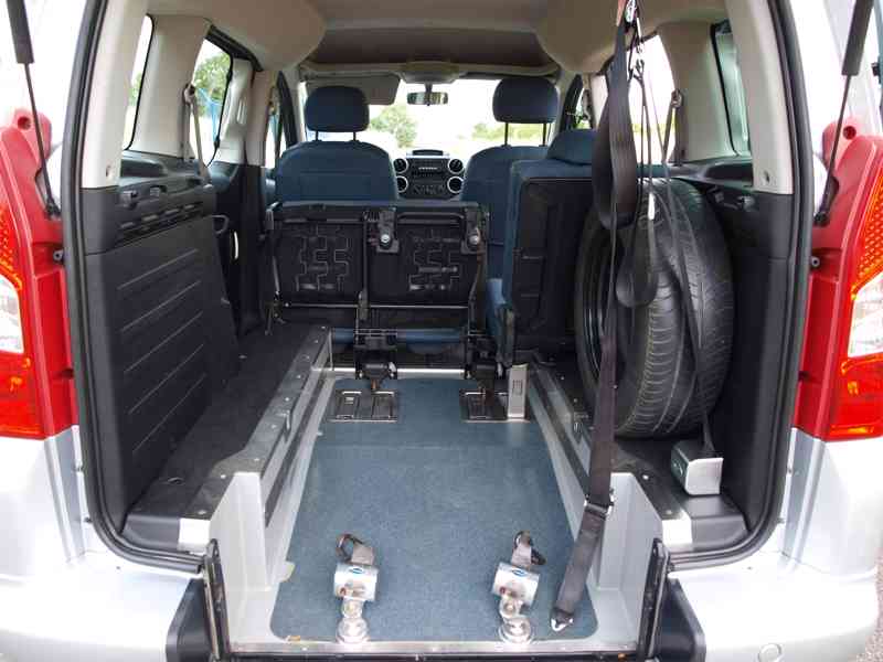 Citroën Berlingo: plošina pro převoz vozíčkáře - foto 6