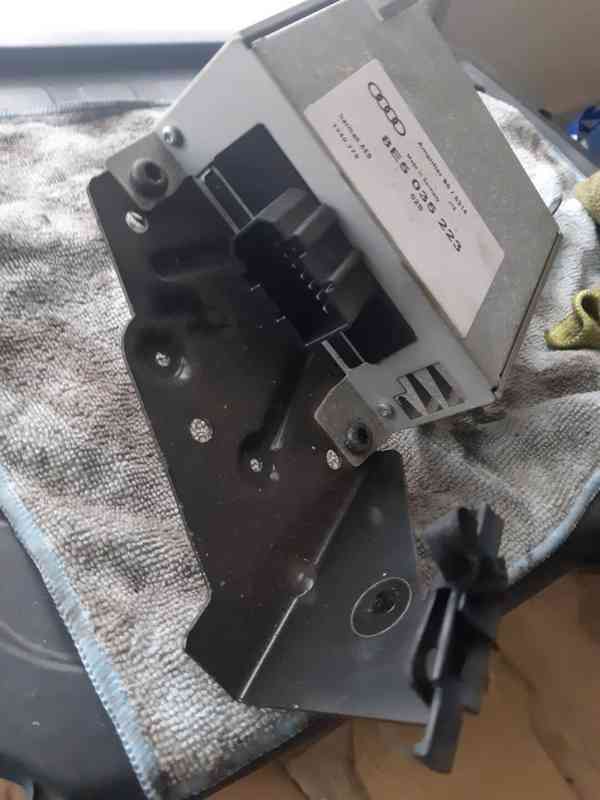 Pièce de voiture  - foto 3