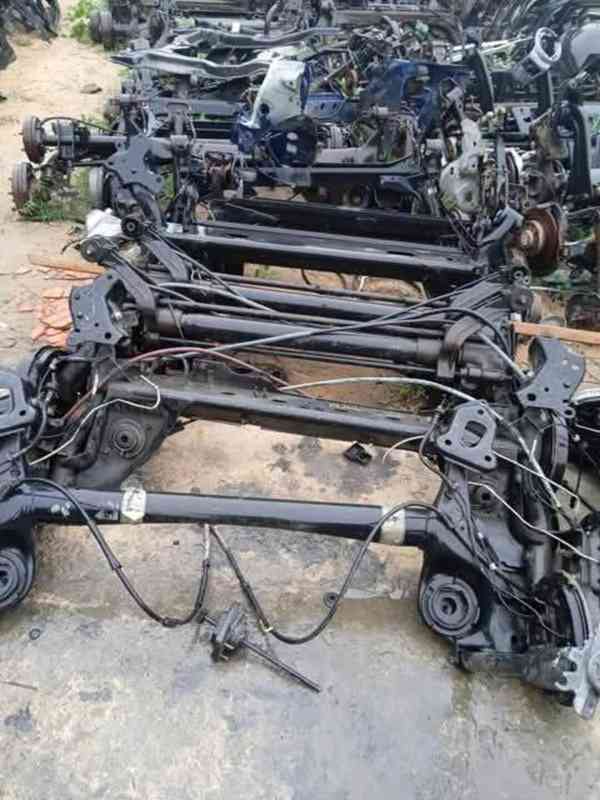 Pièce de voiture  - foto 2
