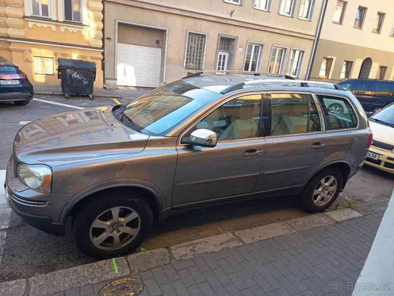 Volvo XC90 3,2   l AWD exucutive LPG - foto 2
