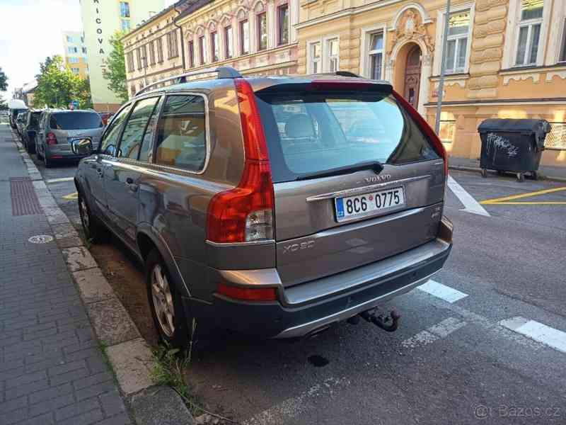 Volvo XC90 3,2   l AWD exucutive LPG - foto 6
