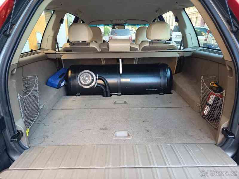 Volvo XC90 3,2   l AWD exucutive LPG - foto 11