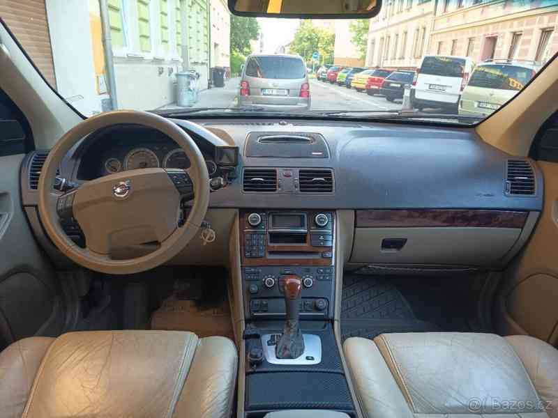 Volvo XC90 3,2   l AWD exucutive LPG - foto 9