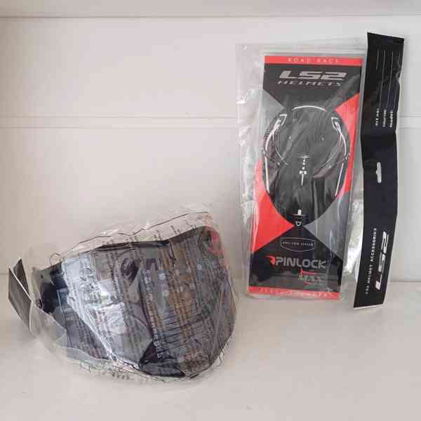 Silniční přilba LS2 Thunder C GP Aero Carbon - foto 9