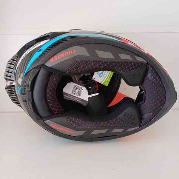Silniční přilba LS2 Thunder C GP Aero Carbon - foto 8