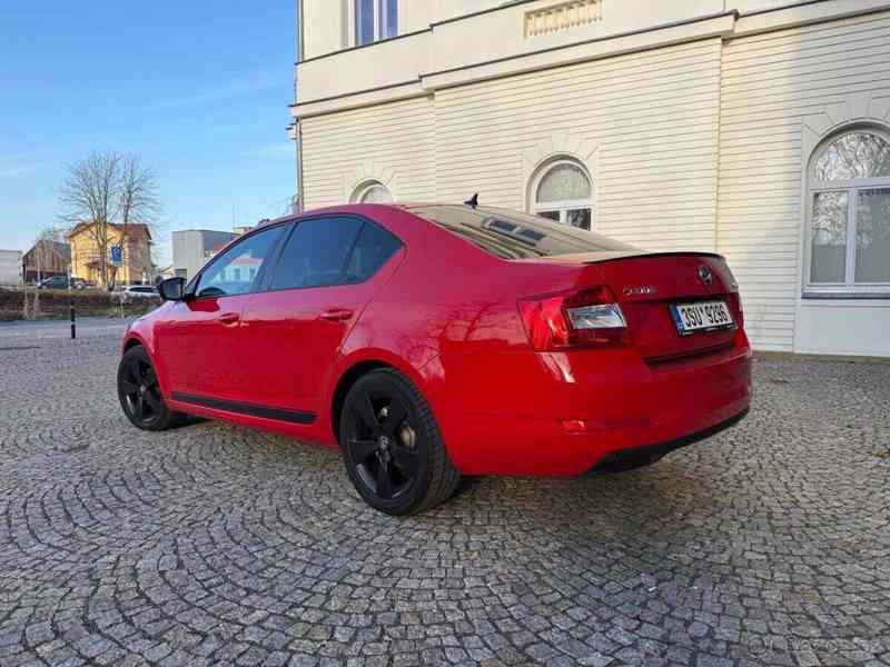 Škoda Octavia 1,4 - foto 3