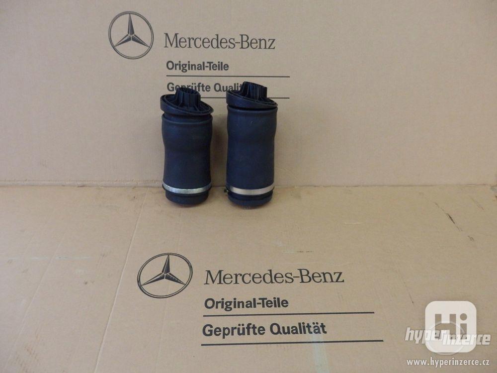 Zadní měch na Mercedes Benz GL X164 - foto 1