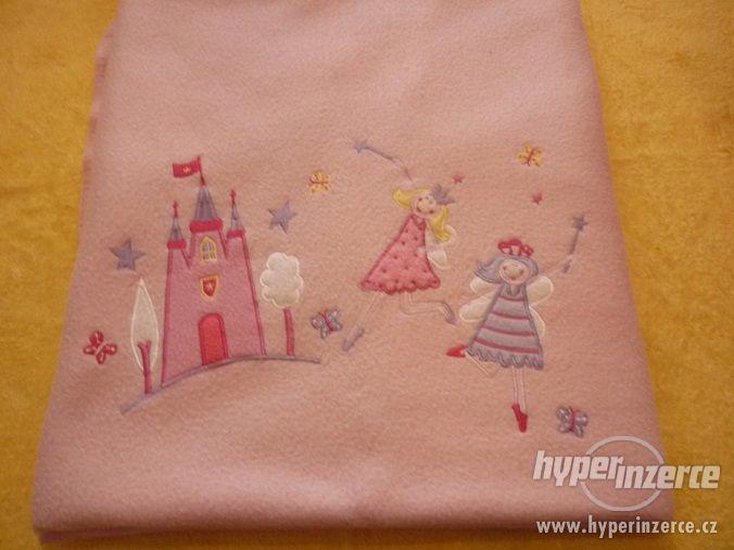 Prodám dětskou růžovou deku s Princeznou, perfektní stav - foto 1