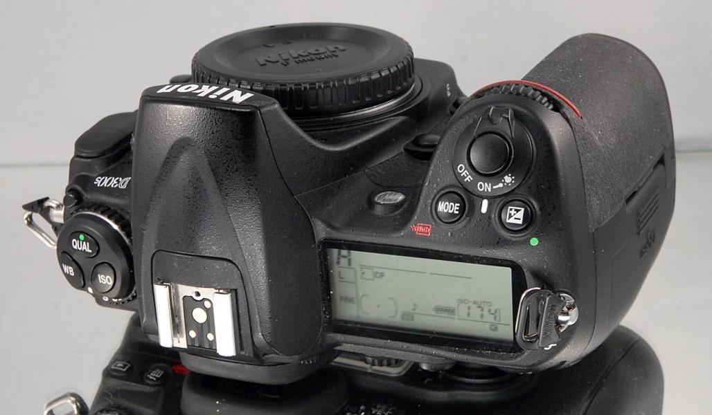 Nikon D300S *DX 12.3 MPix*JPEG+RAW**HDV*60000 Exp. - foto 5