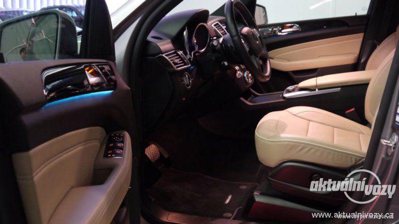 Mercedes-Benz Třídy M 4.7, benzín, automat, rok 2013, navigace, kůže - foto 3