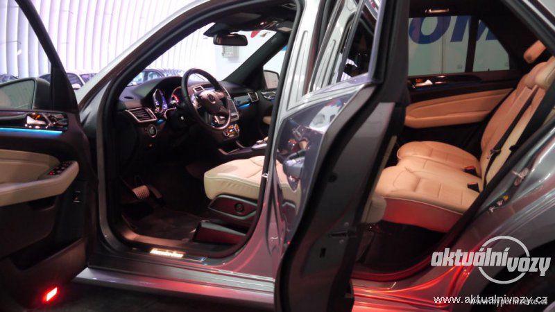 Mercedes-Benz Třídy M 4.7, benzín, automat, rok 2013, navigace, kůže - foto 7