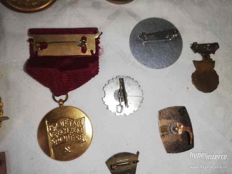 Odznaky a medaile - 23 ks - foto 15