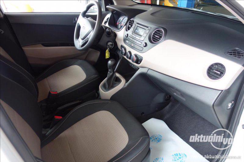Hyundai i10 1.0, rok 2016 - foto 6