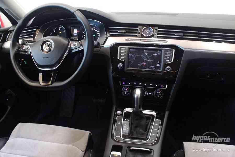 VW Passat B8 2. TDI DSG  Nezávislé topení-Panorama - foto 30