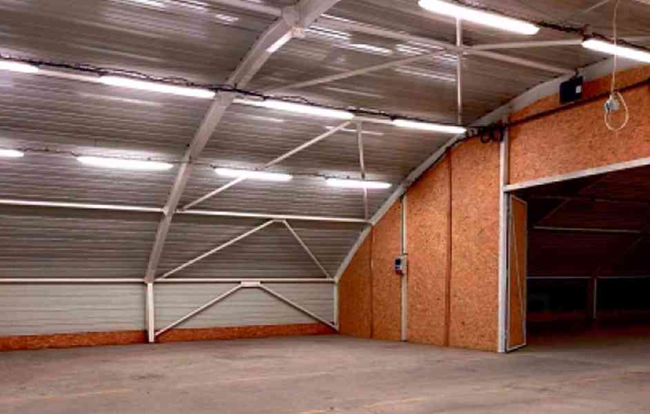 DLOUHODOBÝ PRONÁJEM VÝROBNÍ nebo SKLADOVACÍ HALY - foto 4