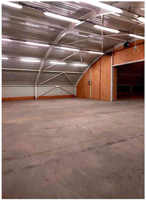 DLOUHODOBÝ PRONÁJEM VÝROBNÍ nebo SKLADOVACÍ HALY - foto 2