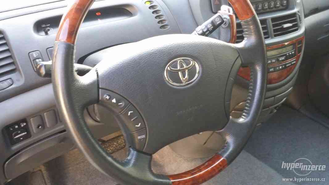 Toyota Previa 2.4 Automat - foto 2
