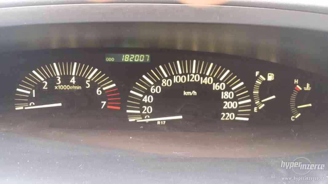 Toyota Previa 2.4 Automat - foto 5