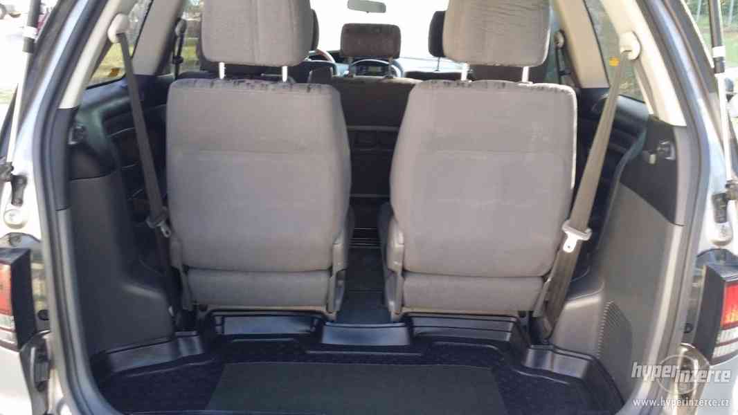 Toyota Previa 2.4 Automat - foto 11