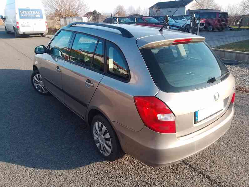 Škoda Fabia Combi 1.4 TDI Elegance - foto 2