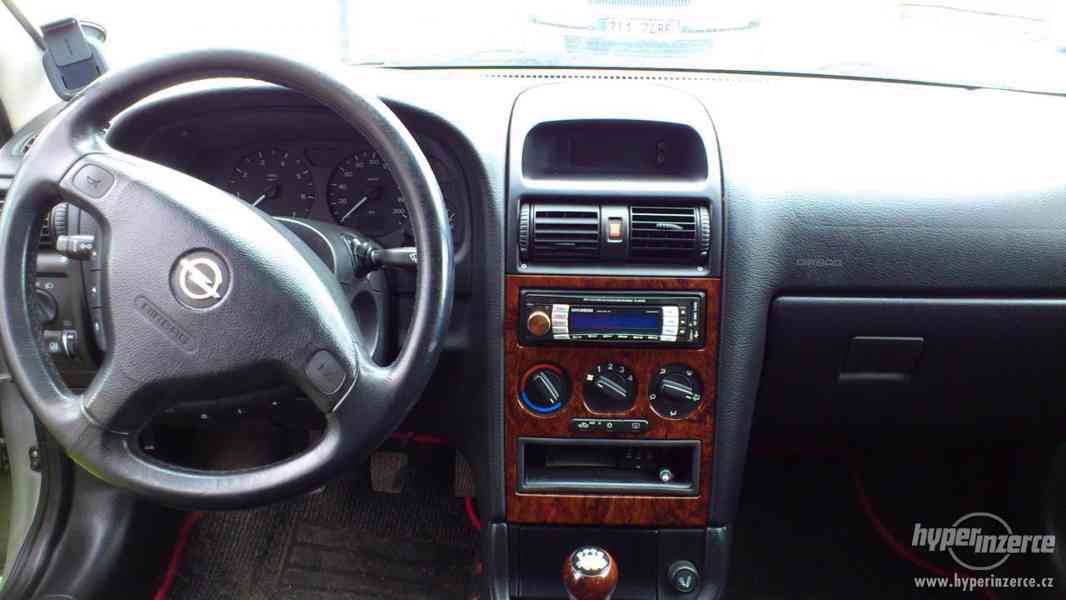 Opel Astra G 1.4 16V - foto 4